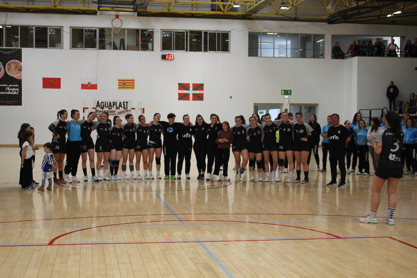 Fiesta en Errenteria con el ascenso del Ereintza