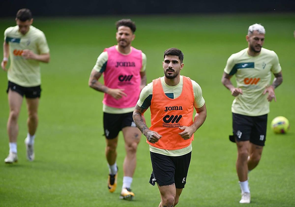 Berrocal no hace cábalas, solo piensa en el día a día.