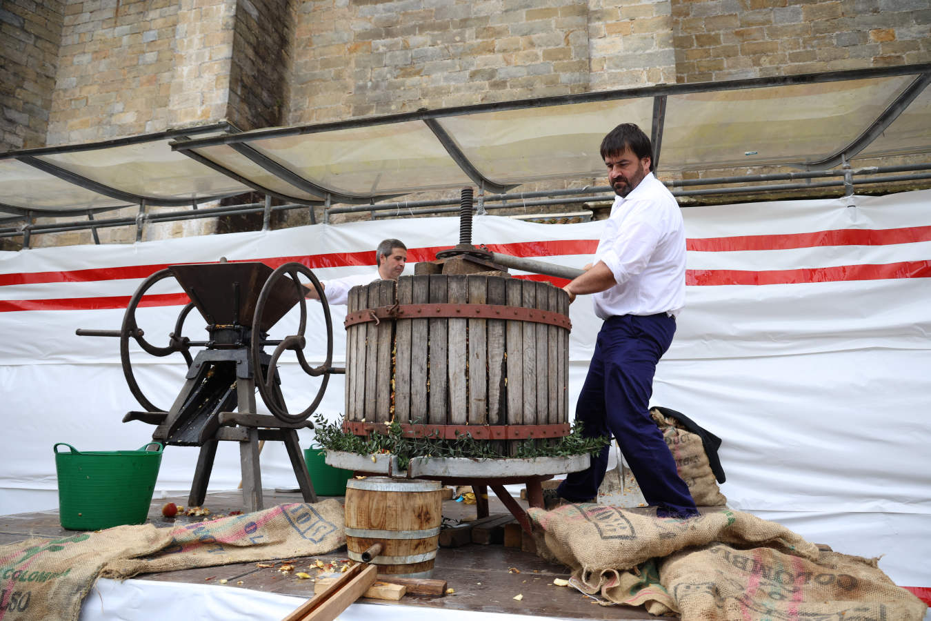 La sidra, protagonista en Usurbil