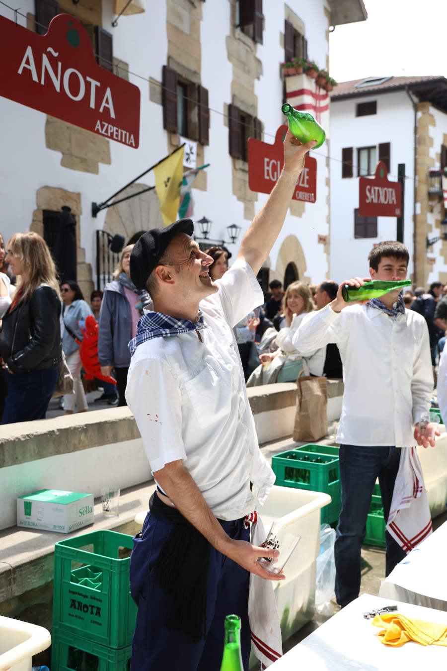 La sidra, protagonista en Usurbil