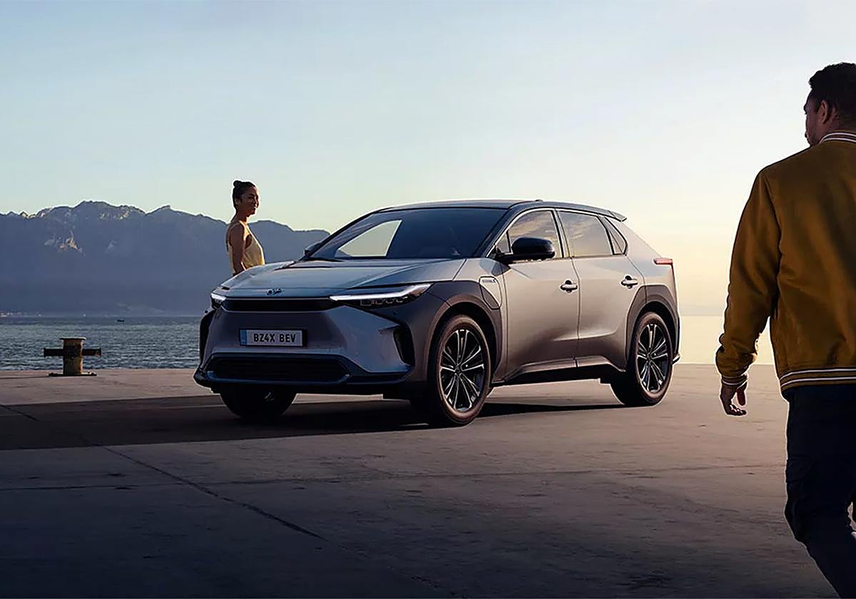 BZ4X, llega el primer eléctrico 100% Toyota