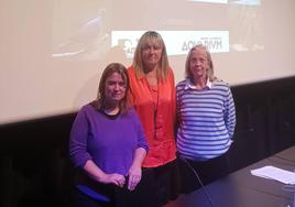 Esther Irigaray, directora del Aquarium, Amalia Martínez de Murguía, coordinadora de Biología del Aquarium y Elena Blanco, grupo de Investigación Proyecto 3D Pare