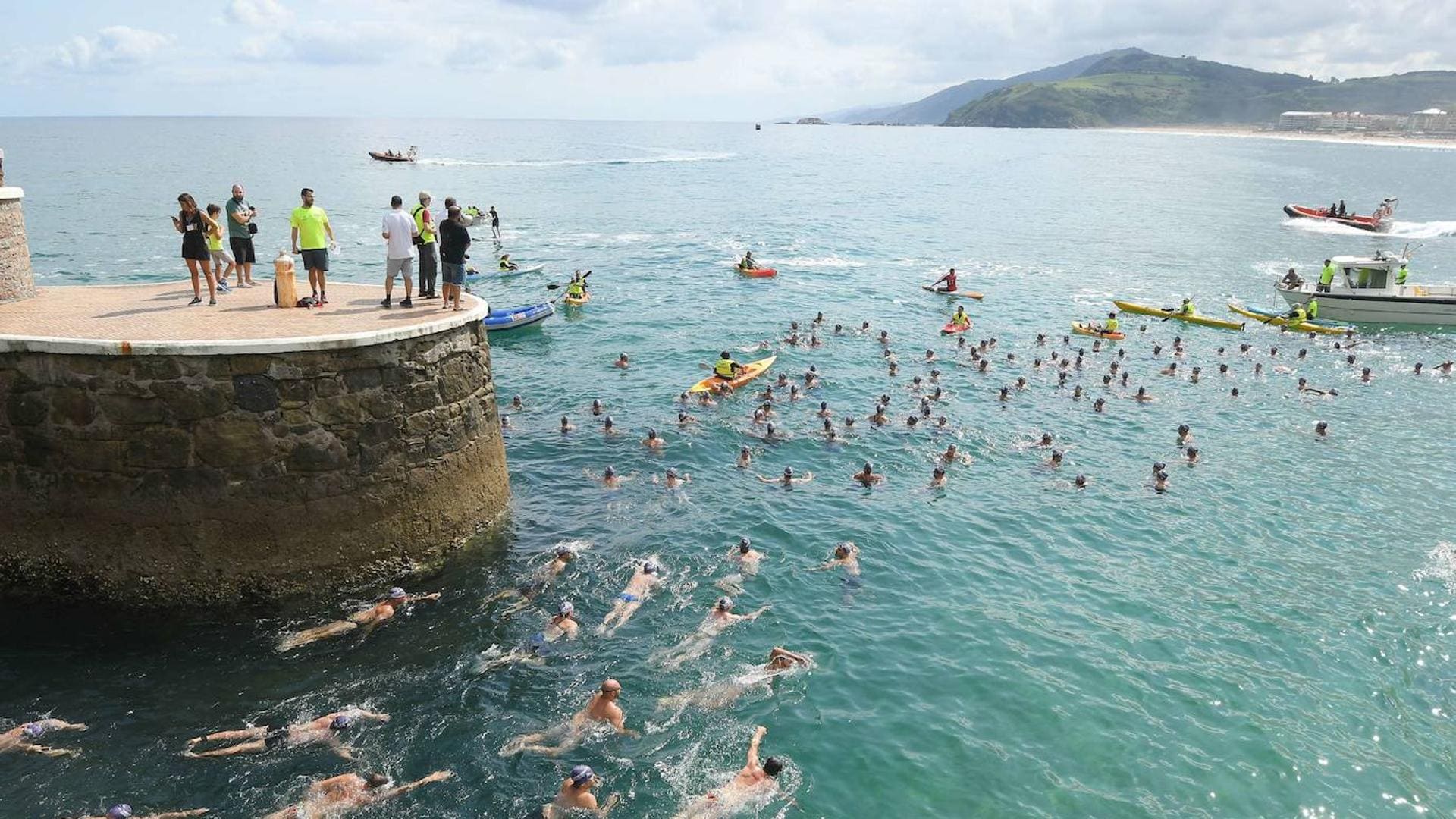 The elite of open water swimming will be in Zarautz in July