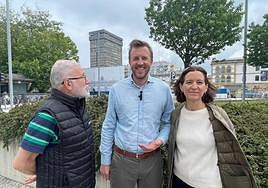 Borja Corominas, en el centro.