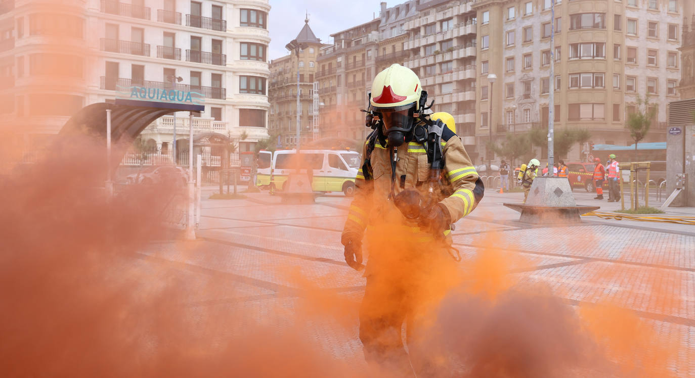 El simulacro de incendio en Bataplán, en imágenes