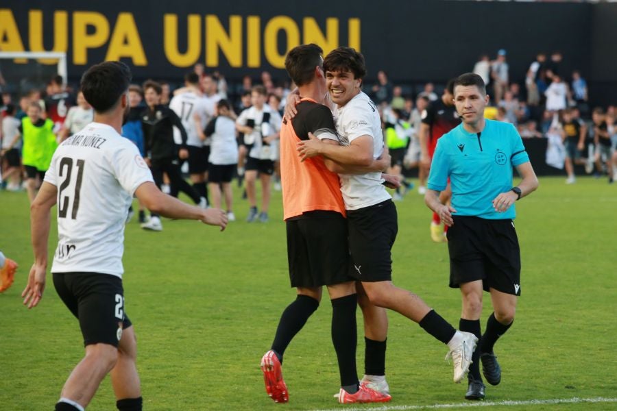 El Real Unión logra la salvación