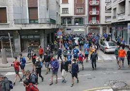 Participantes de la 22 Vuelta Montañera a Eibar celebrada en 2021 que llegaron a los 350.