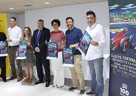 Presentación. Los miembros del RACVN junto a la diputada de Cultura y Deportes y los alcaldes de Lasarte-Oria, Andoain, Urnieta y Zumarraga.