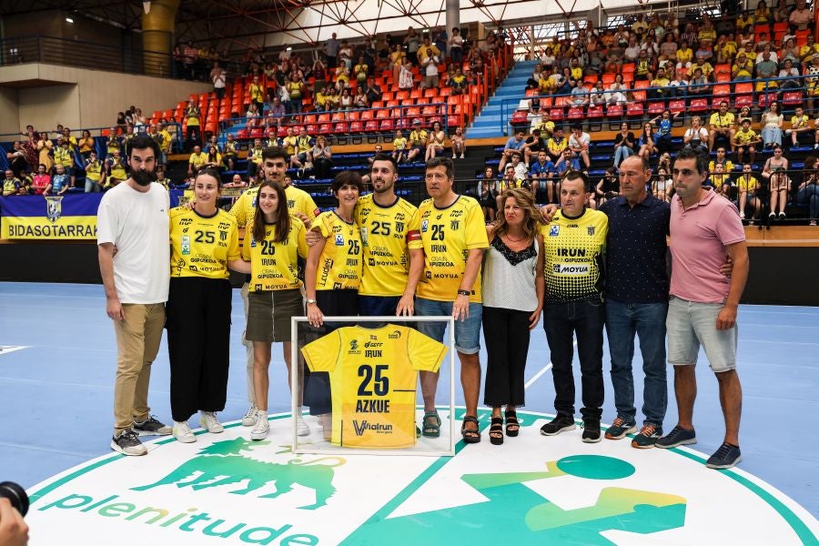 El partido del Bidasoa y las despedidas, en imágenes