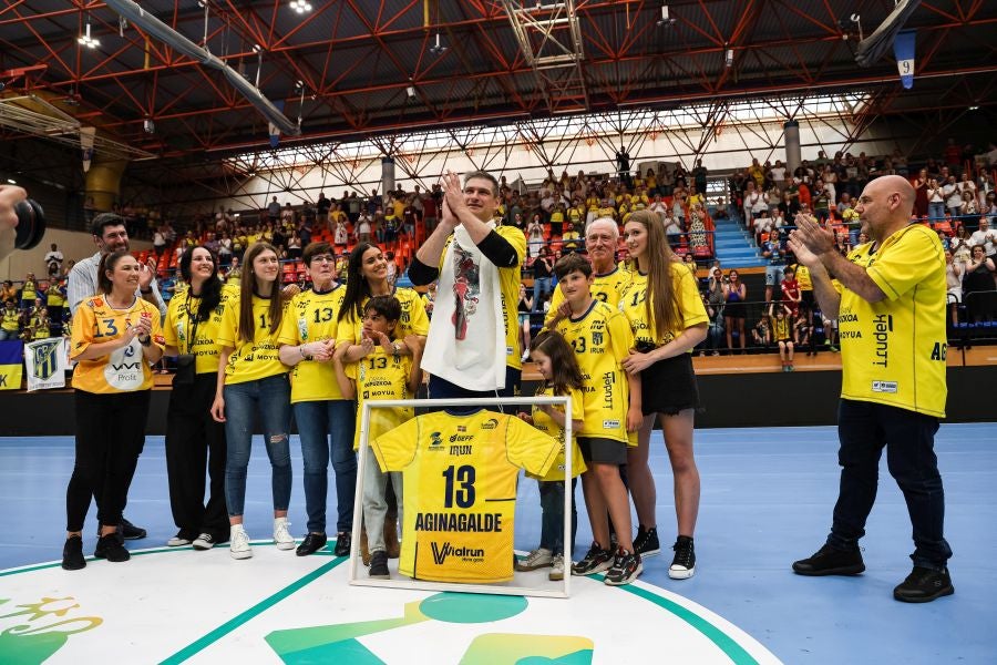 El partido del Bidasoa y las despedidas, en imágenes