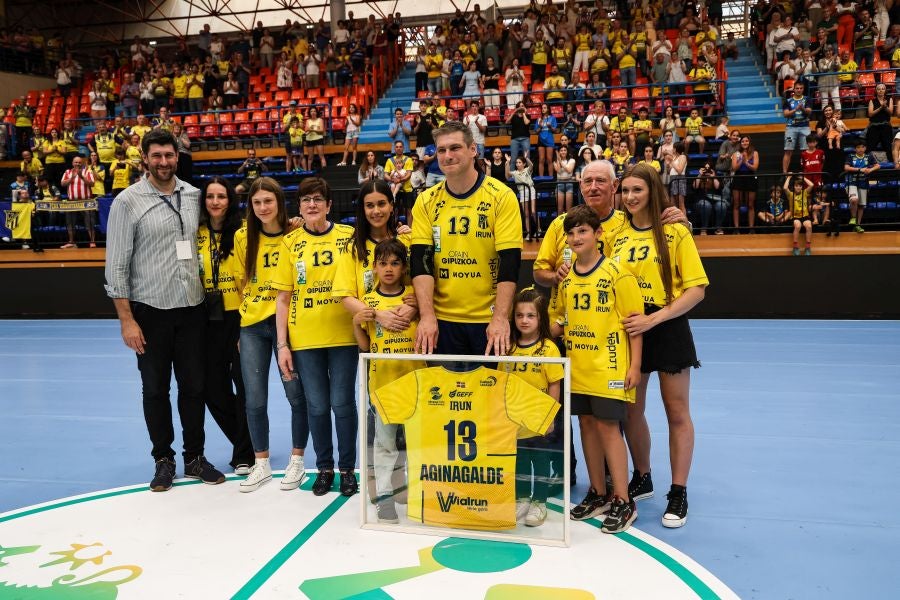 El partido del Bidasoa y las despedidas, en imágenes