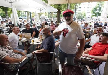 La hinchada francesa invade San Sebastián