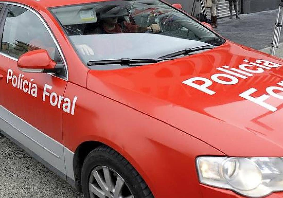 Herida grave una mujer de 65 años tras una colisión con un camión en la N-121-A