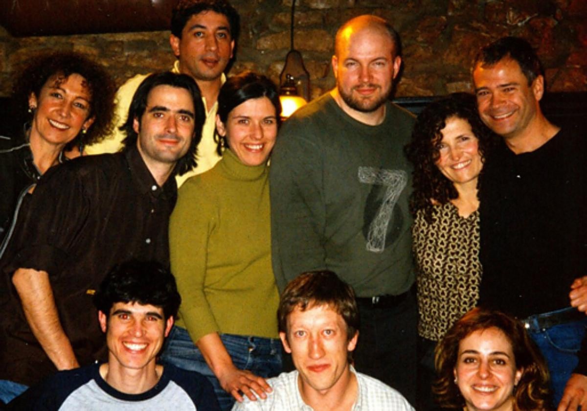 Organizadores de Club 44 y músicos en una imagen del primer concierto en 2013.