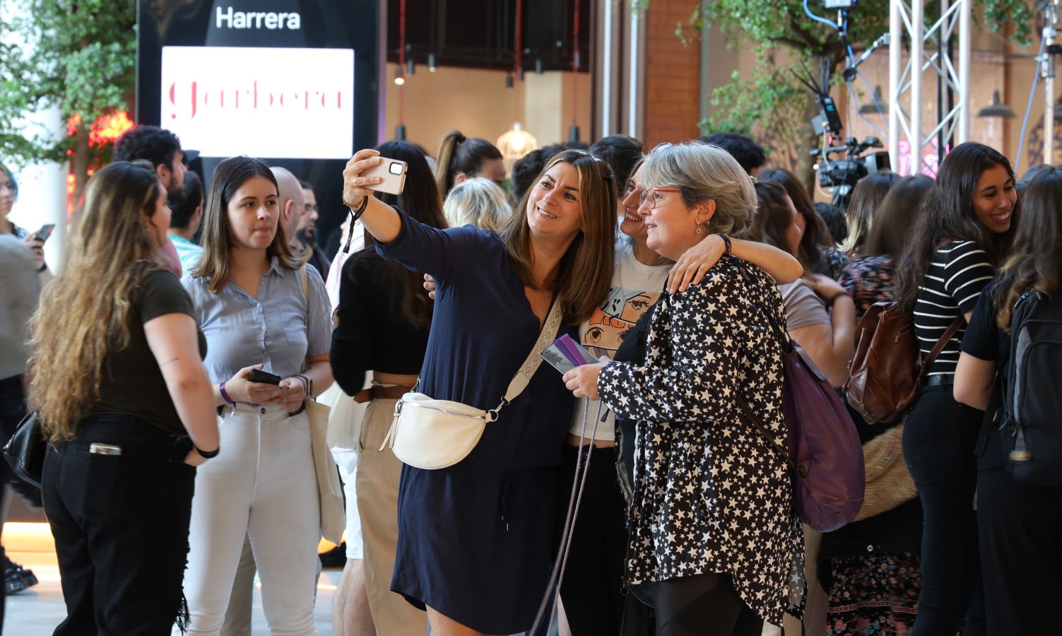 Garbera inaugura su nueva área de tiendas