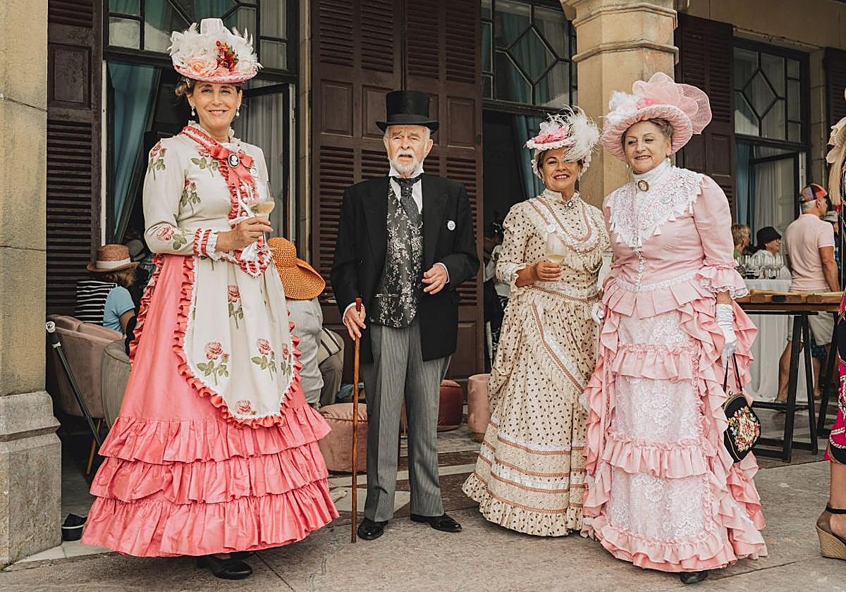 Paseo con sombrero por Donostia