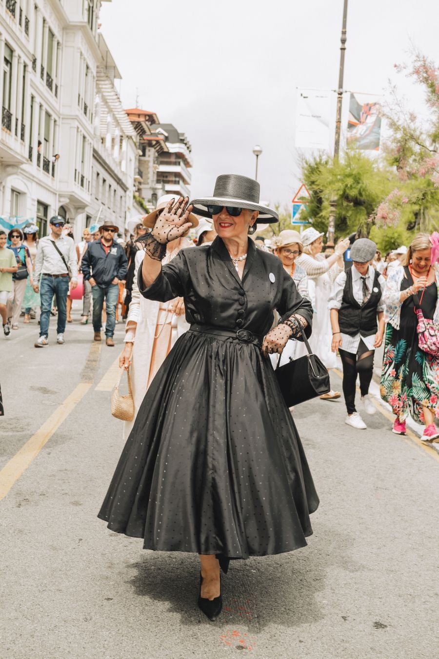 Paseo con sombrero por Donostia