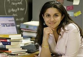 Rafia Zakaria idazlearen obra euskarara ekarriko du Jakinek