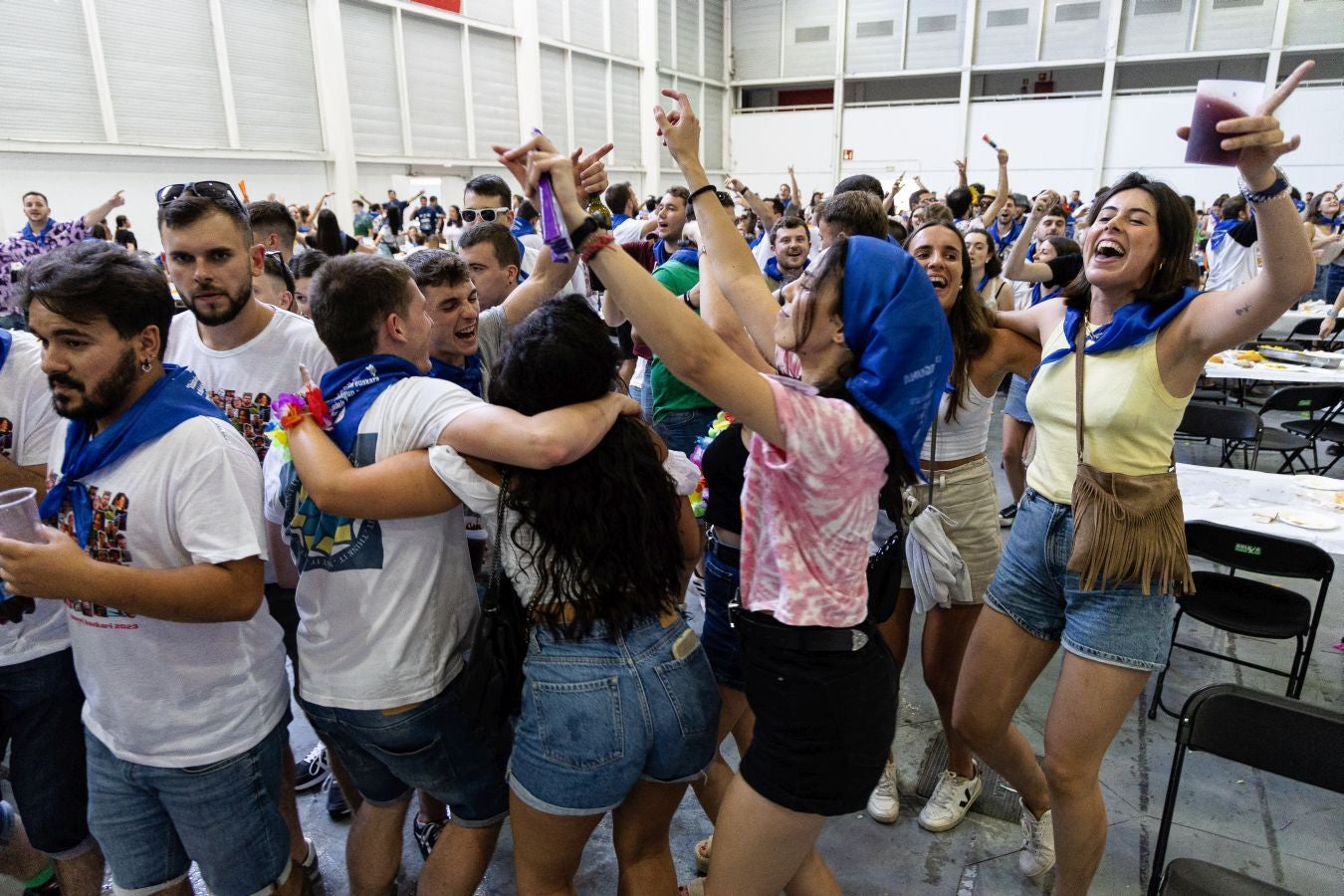 Las cuadrillas protagonizan el sábado festivo de San Marcial