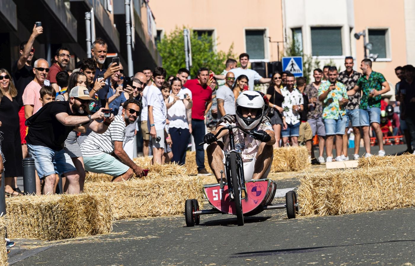 Las cuadrillas protagonizan el sábado festivo de San Marcial