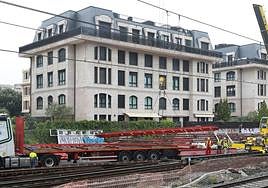 Viviendas cercanas a la estación de tren.