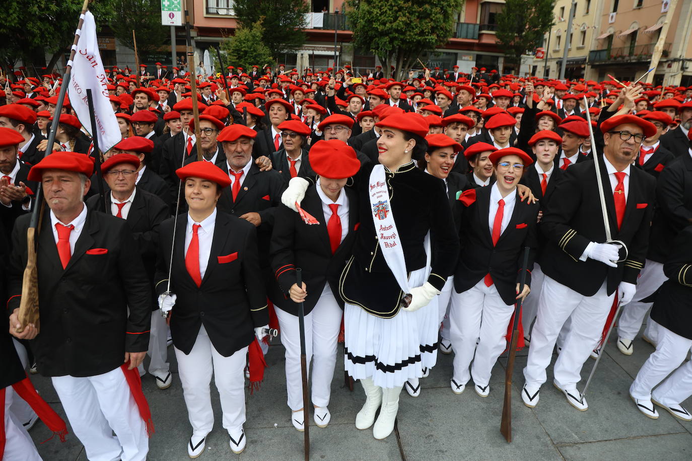 Las mejores imágenes del Alarde Público