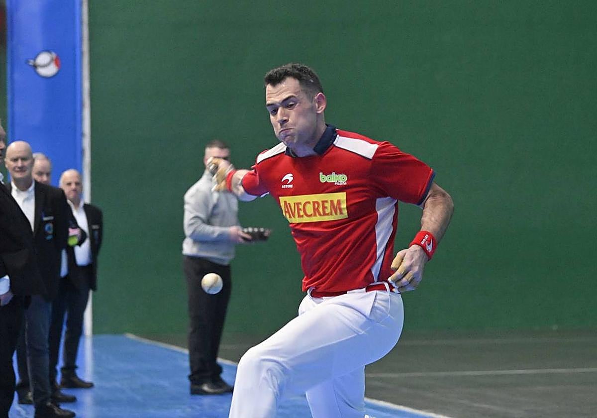 Jaka gana tras sufrir hasta el último pelotazo