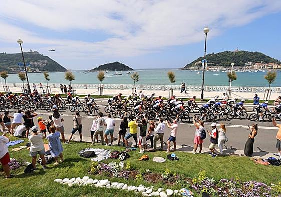 Las mejores imágenes de la etapa del Tour en Gipuzkoa