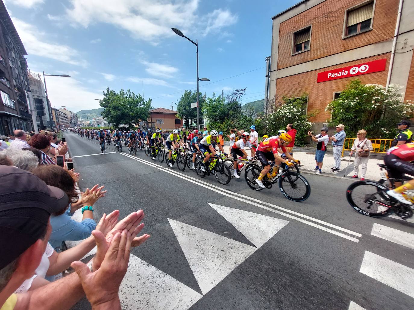 Las mejores imágenes de la etapa del Tour en Gipuzkoa