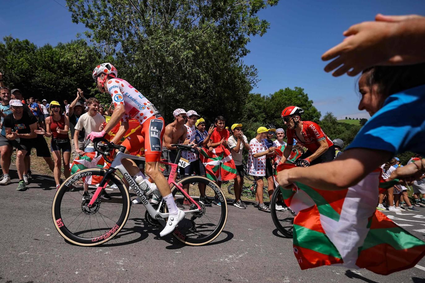 Las mejores imágenes de la etapa del Tour en Gipuzkoa