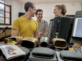 Jon Ansorena, Gorka Catediano y María Zubimendi.
