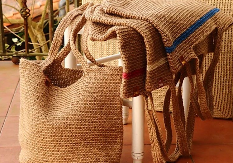 Modeo Igeldo con distintos acabados de Emi Artesanía