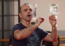 Iñaki Tolaretxipi durante un ensayo.