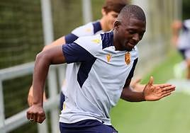 Traoré, en su primer entrenamiento en Zubieta