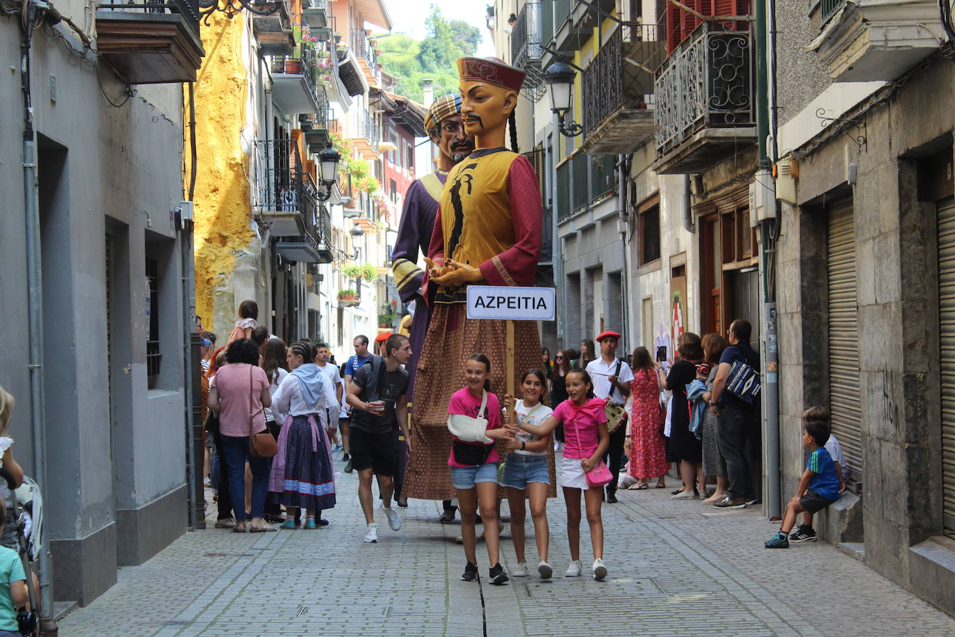 Los gigantes conquistan Azpeitia