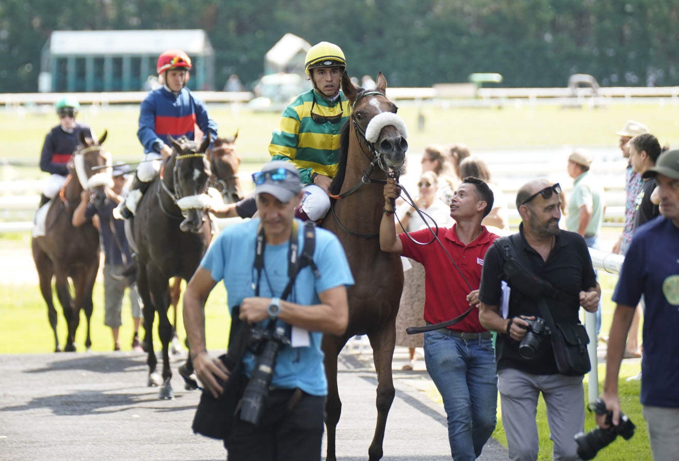 &#039;Philau&#039; y &#039;Salmarak&#039; visten de gala hasta en el aperitivo