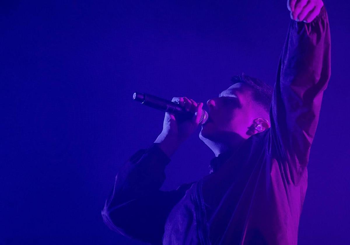 Pello Reparaz en pleno concierto.