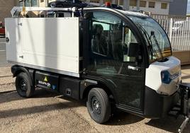 Vehículo eléctrico similar al que se incorporará a la flota de limpieza viaria de Urretxu.