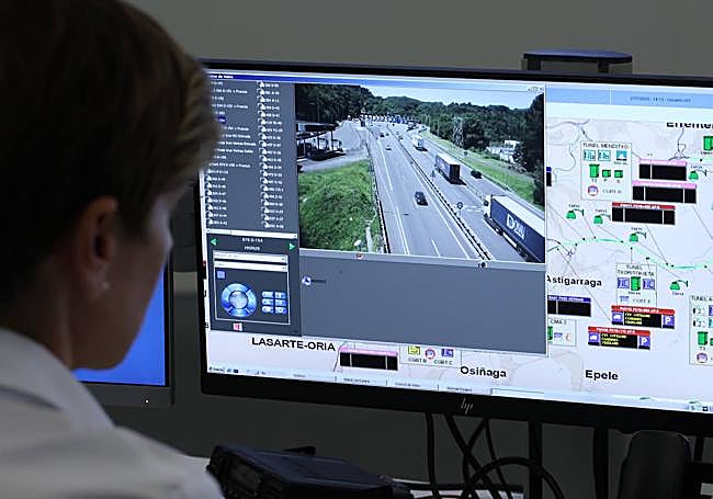 Una de las pantallas desde las que se controla el tráfico.