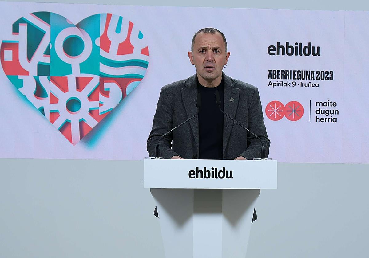 EH Bildu hace un llamamiento a Urkullu para no recurrir la ley de vivienda