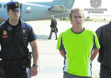 Las víctimas piden explicaciones por el permiso sin custodia a un etarra que mató a dos ertzainas