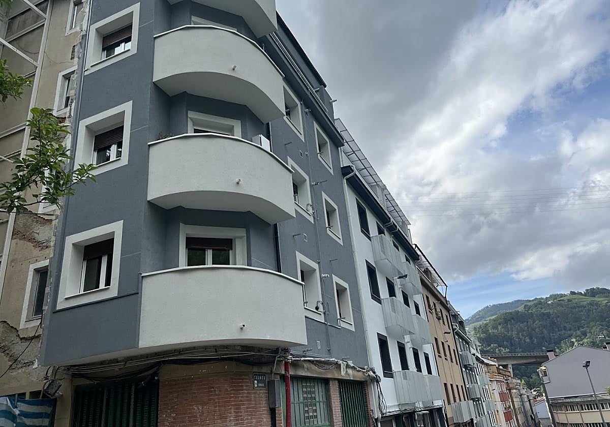 Muchas de las viviendas de Txonta, de la parte alta, han sido objeto de proyectos de rehabilitación.