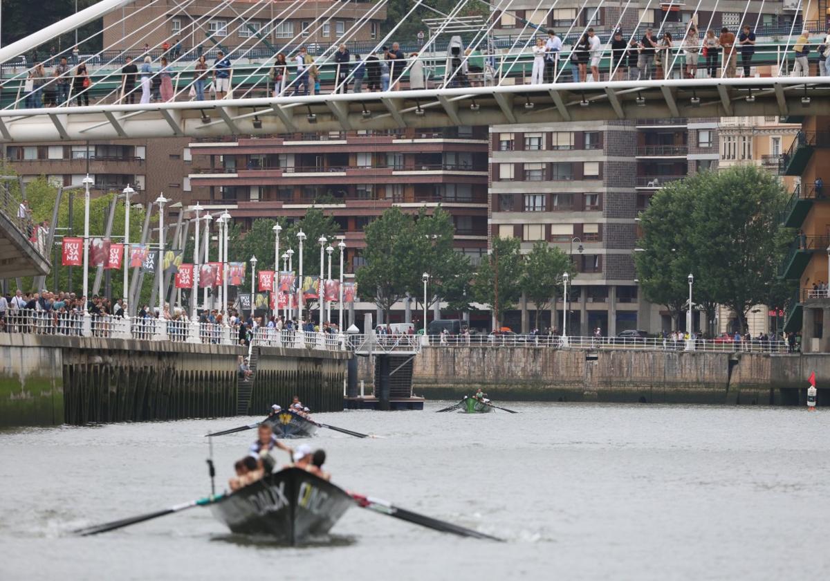 Getaria rema en la contrarreloj de Bilbao por delante de Urdaibai y de Hondarribia.