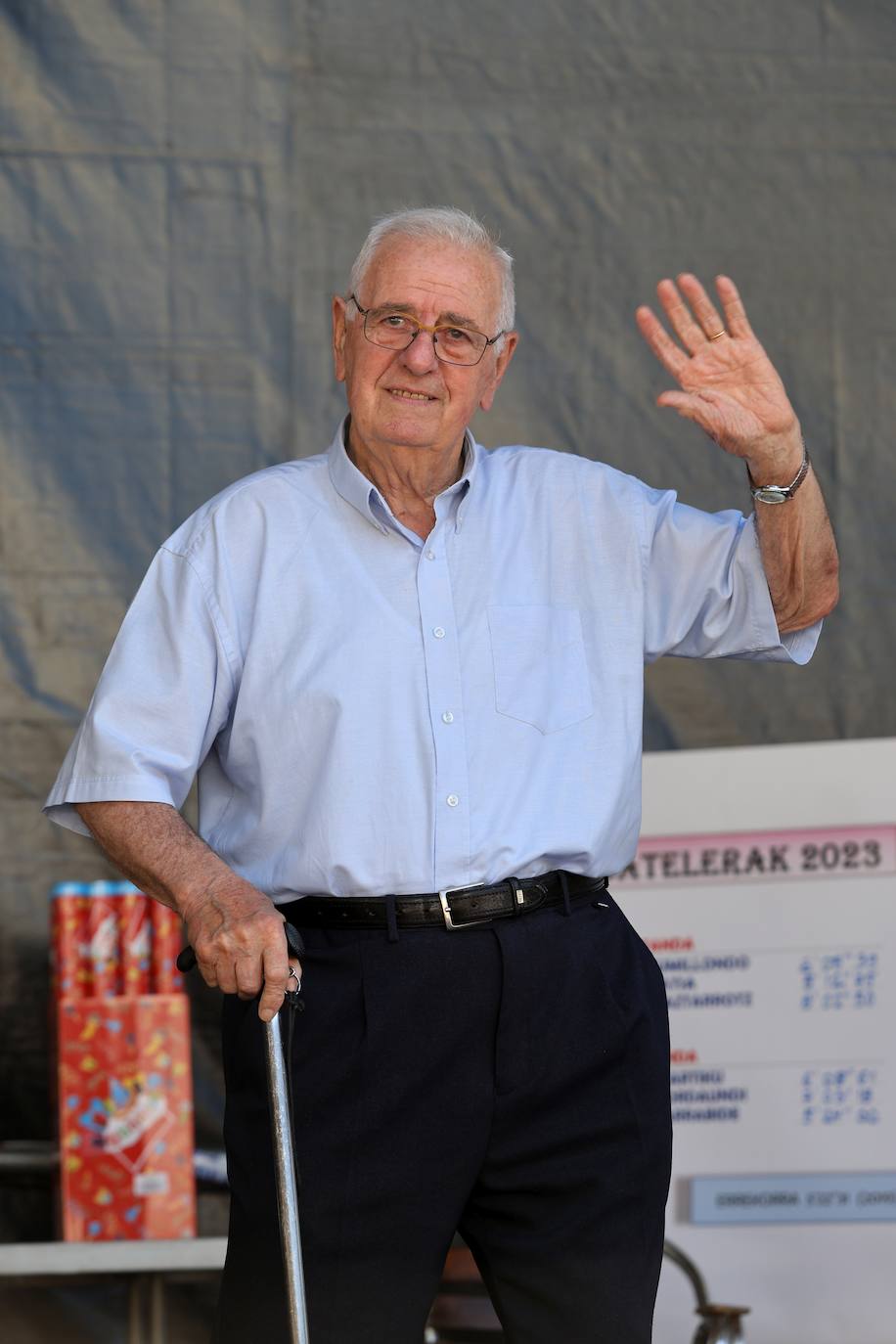 Homenaje a las bateleras en Pasaia