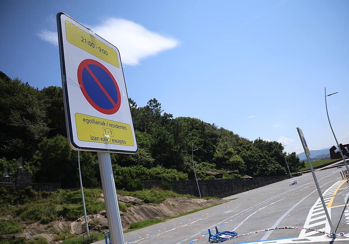 Una de las zonas de aparcamiento del Paseo Nuevo de San Sebastián.