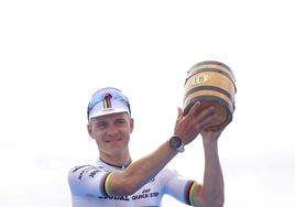 Remco Evenepoel llega al Mundial tras ganar en Donostia.