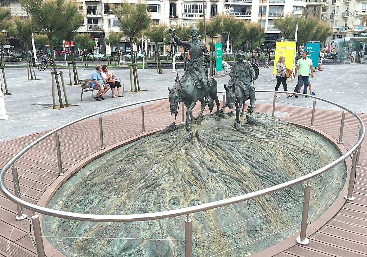 Detenido un padre en la plaza Cervantes por presuntos malos tratos hacia su hijo menor de edad