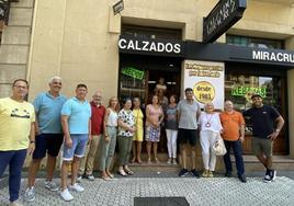 Clientes y amigos se sumaron a la fiesta organizada por el 120 aniversario de Calzados Miracruz.