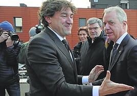 El lehendakari, Iñigo Urkullu, y el secretario general del PSE-EE, Eneko Andueza.