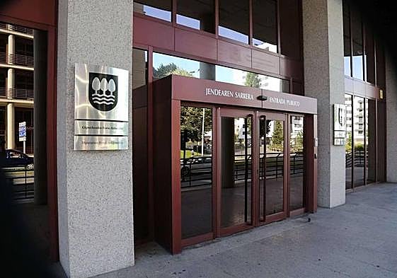 Hacienda de Gipuzkoa devolverá entre hoy y mañana el cobro indebido a los autónomos afectados por el pago fraccionado de la renta